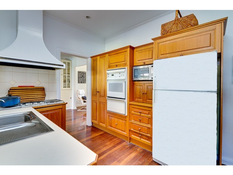 11 Hulbert Street, Hove SA 5048