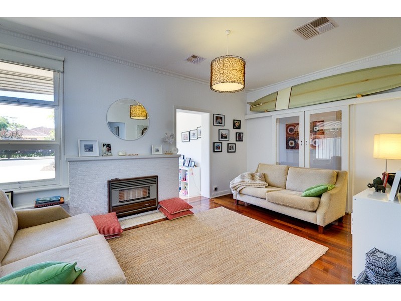 11 Hulbert Street, Hove SA 5048