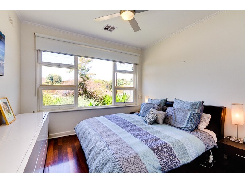 11 Hulbert Street, Hove SA 5048