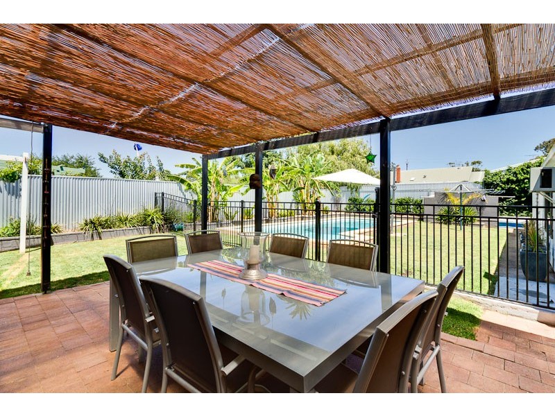 11 Hulbert Street, Hove SA 5048