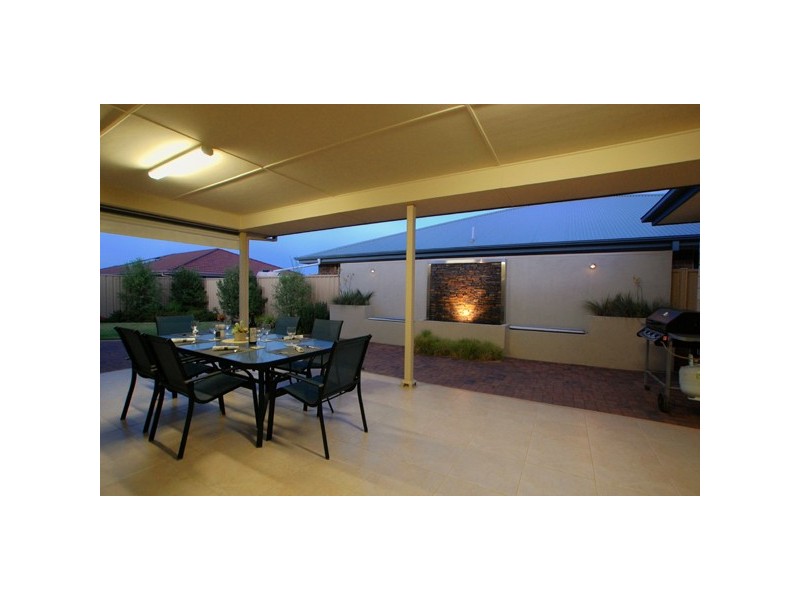 3 Sunday Boulevard, Aldinga Beach SA 5173