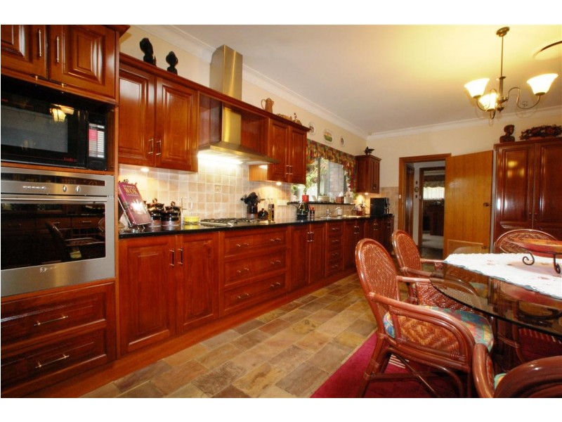 3 Tolcairn Cres, Flagstaff Hill SA 5159