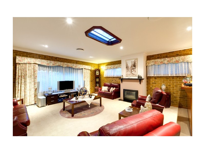 3 Tolcairn Cres, Flagstaff Hill SA 5159