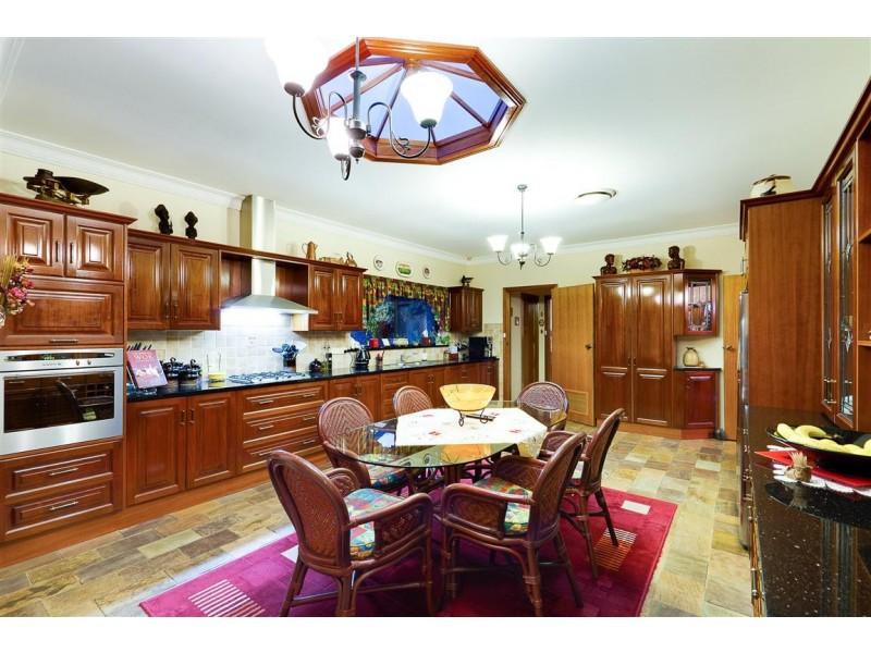 3 Tolcairn Cres, Flagstaff Hill SA 5159