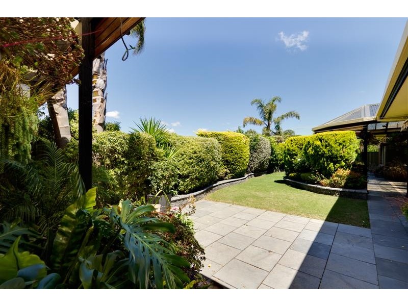 3 Tolcairn Cres, Flagstaff Hill SA 5159