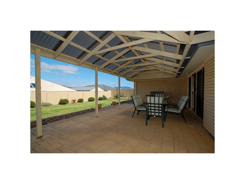 6 Halcyon Circuit, Aldinga Beach SA 5173