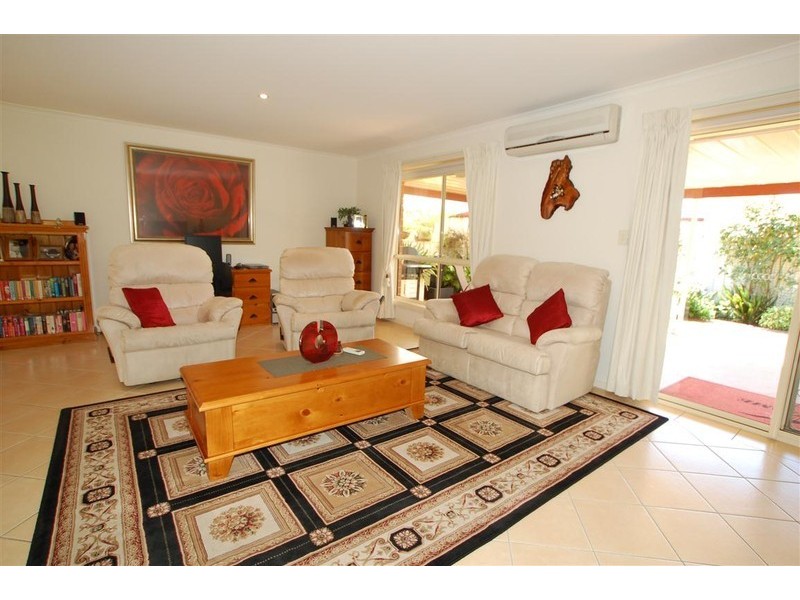 5 Day Street, Sturt SA 5047