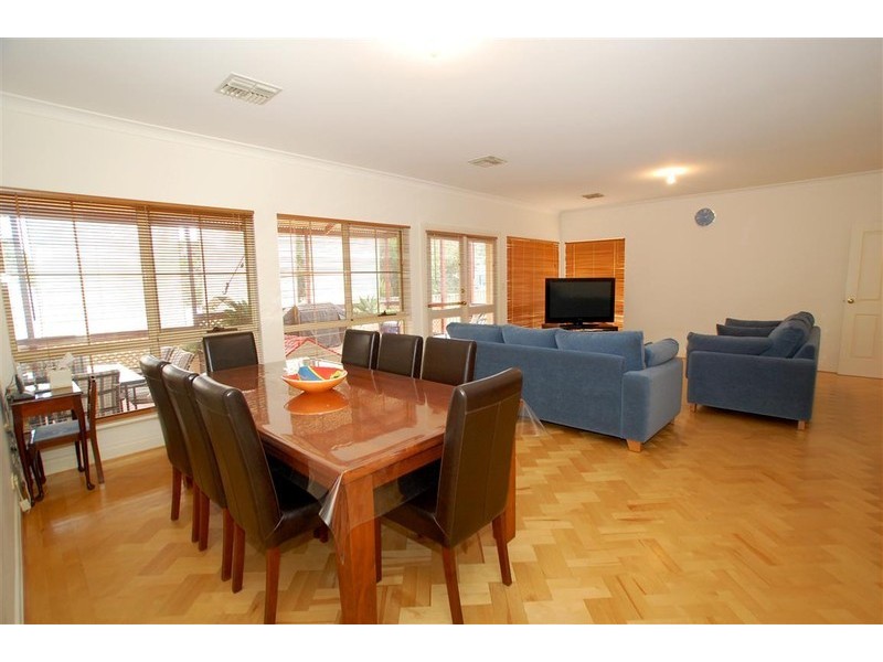 8 Resthaven Road, O’halloran Hill SA 5158