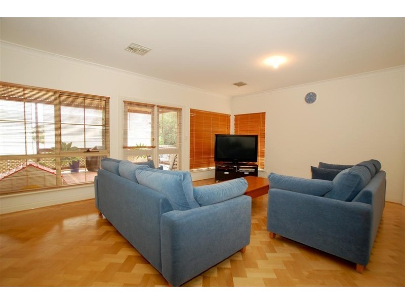 8 Resthaven Road, O’halloran Hill SA 5158