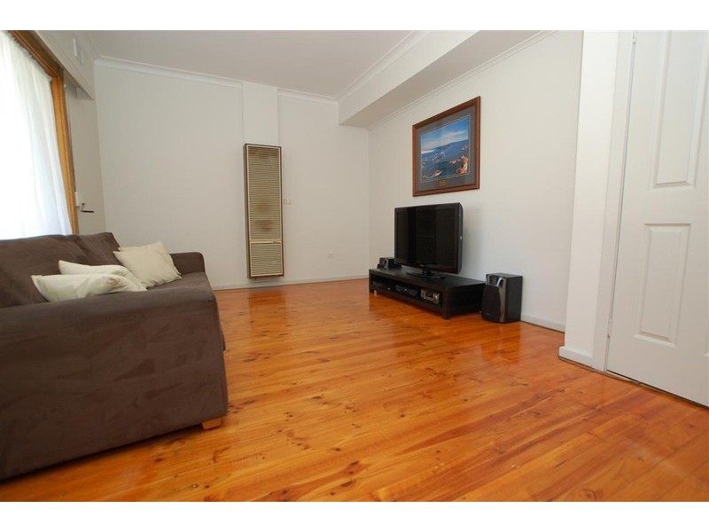 35 Minkie Avenue, Mitchell Park SA 5043