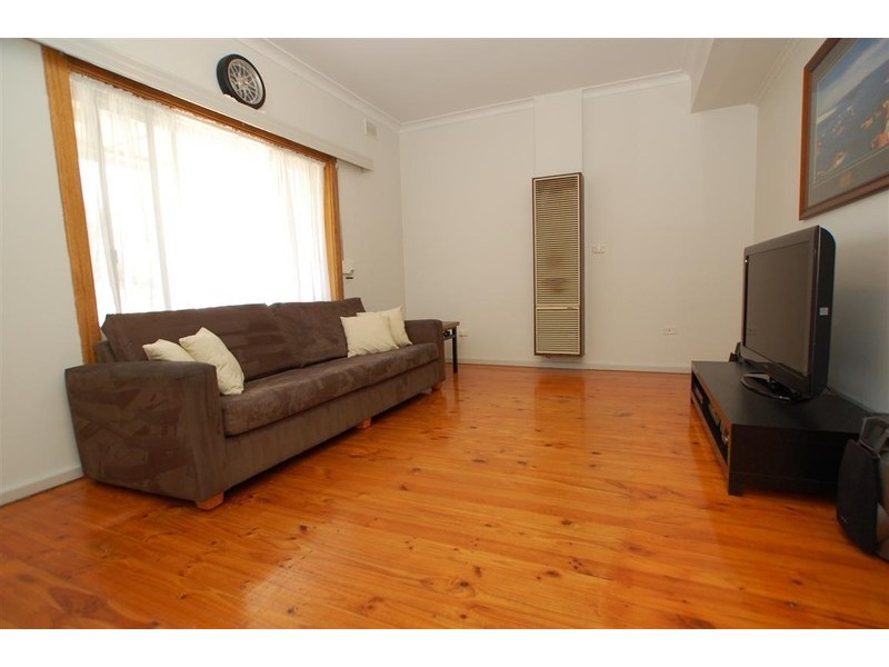 35 Minkie Avenue, Mitchell Park SA 5043