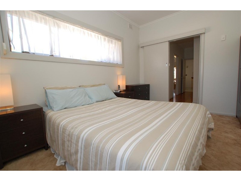 35 Minkie Avenue, Mitchell Park SA 5043