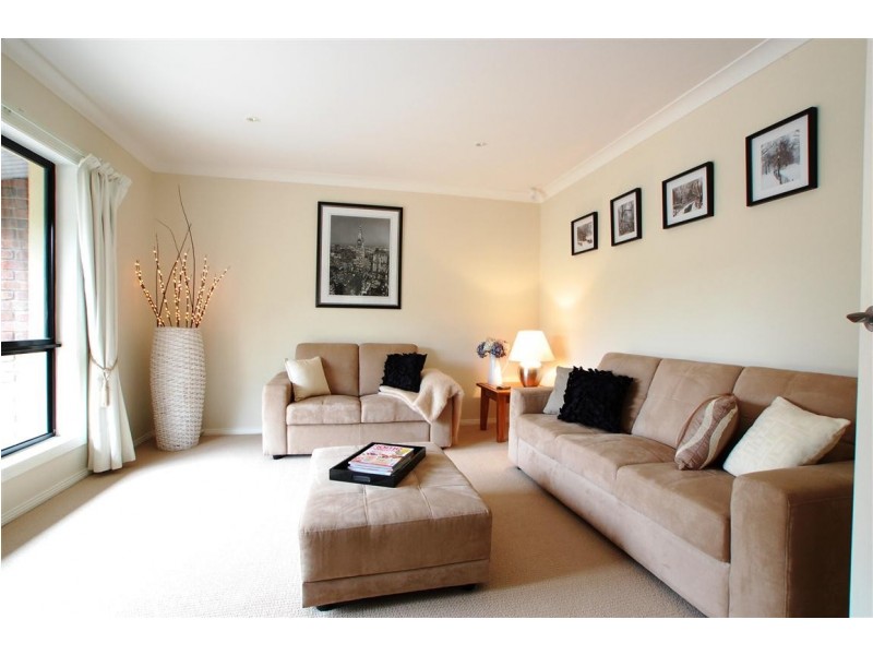 59 The Oaks Parade, Aberfoyle Park SA 5159