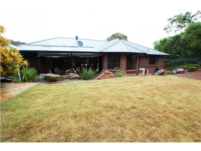 59 The Oaks Parade, Aberfoyle Park SA 5159