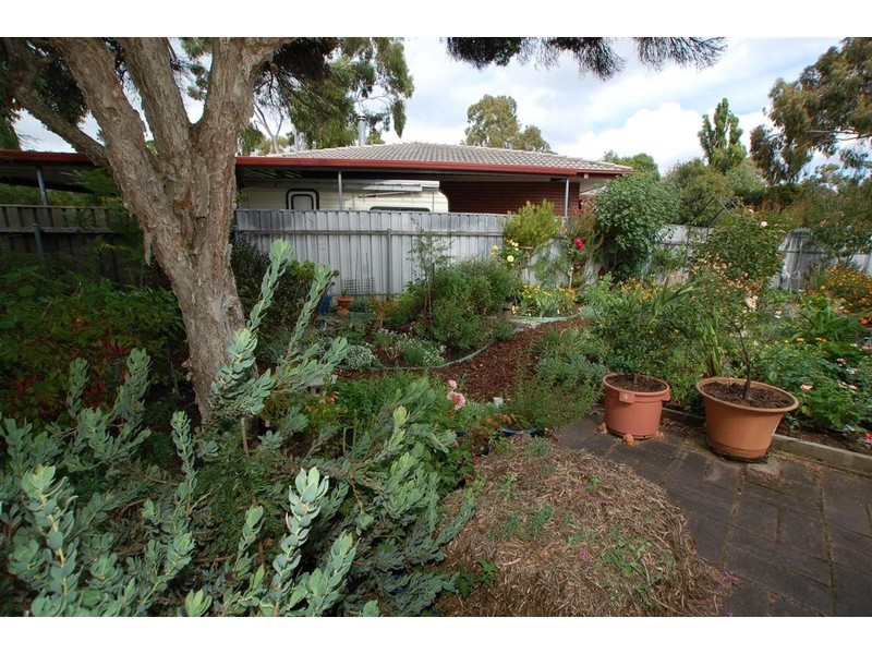 15 Fyfe Court, Aberfoyle Park SA 5159