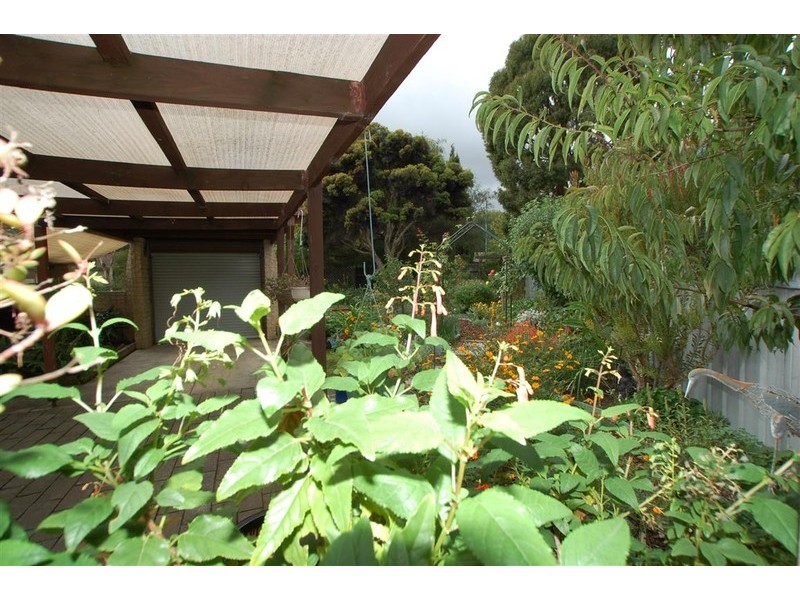 15 Fyfe Court, Aberfoyle Park SA 5159