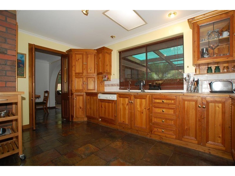 15 Moore Street, Willunga SA 5172