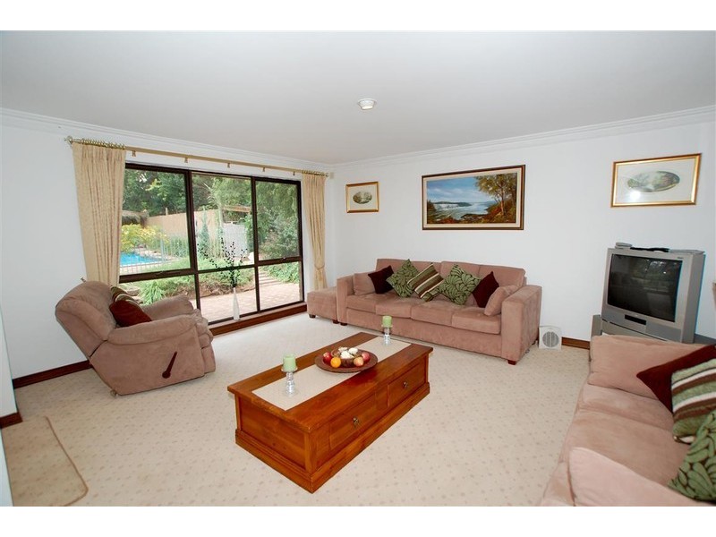 15 Moore Street, Willunga SA 5172