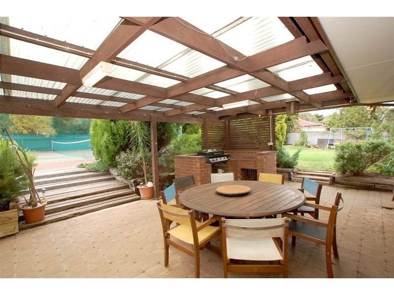 15 Moore Street, Willunga SA 5172