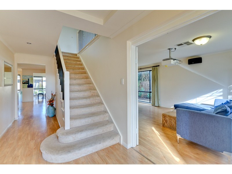 11 Rosefield Lane, Sturt SA 5047