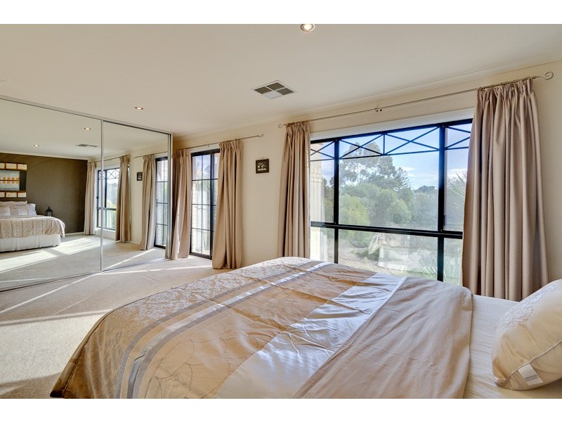 11 Rosefield Lane, Sturt SA 5047