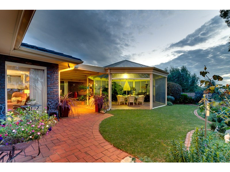 5 Charlson Rise, Happy Valley SA 5159
