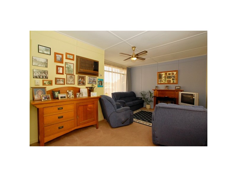 21 Kent Avenue, Seacombe Gardens SA 5047