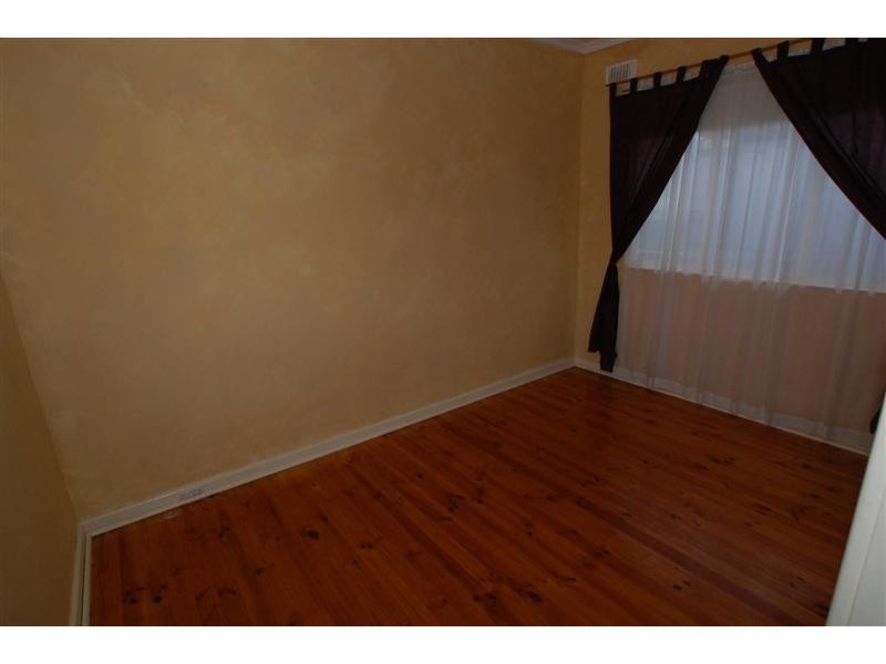 30 Sampson Road, Mitchell Park SA 5043