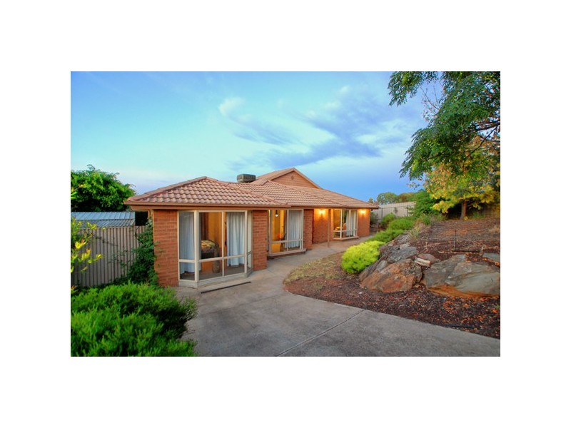 2 Oldenburg Court, Noarlunga Downs SA 5168