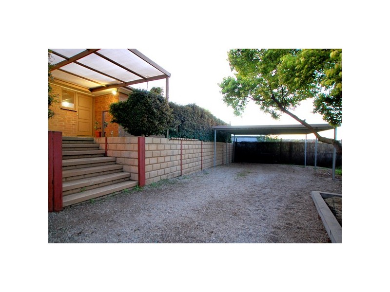 2 Oldenburg Court, Noarlunga Downs SA 5168