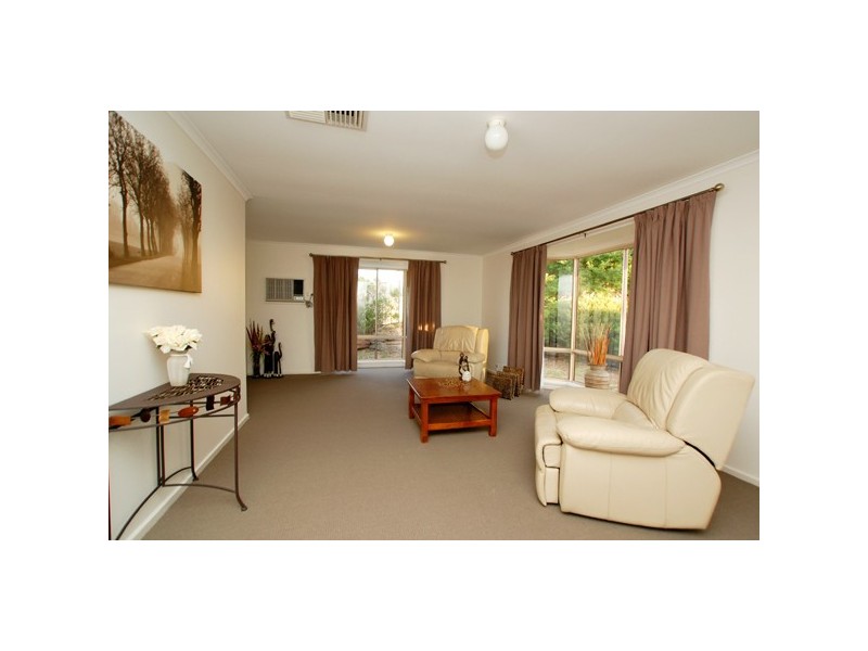 2 Oldenburg Court, Noarlunga Downs SA 5168