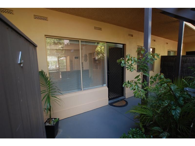 4/1A Hartland Avenue, Black Forest SA 5035