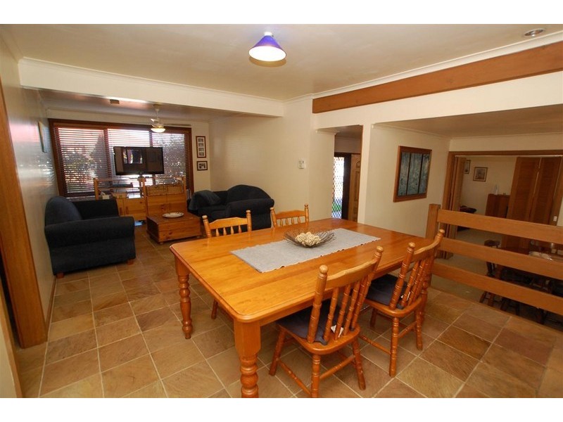 20 Minnipa Drive, Hallett Cove SA 5158