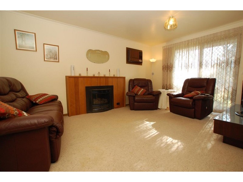 20 Minnipa Drive, Hallett Cove SA 5158