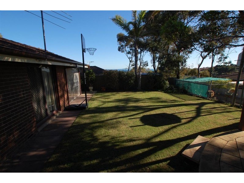 20 Minnipa Drive, Hallett Cove SA 5158