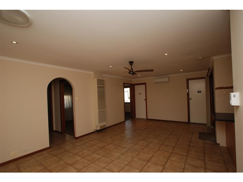 15 Maple Avenue, Aberfoyle Park SA 5159