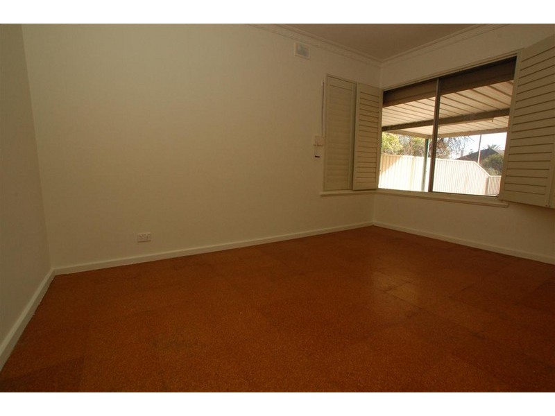 26 Wood Street, Ascot Park SA 5043