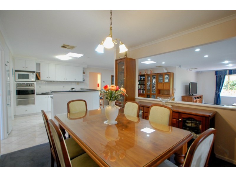 114 Perry Barr Road, Hallett Cove SA 5158