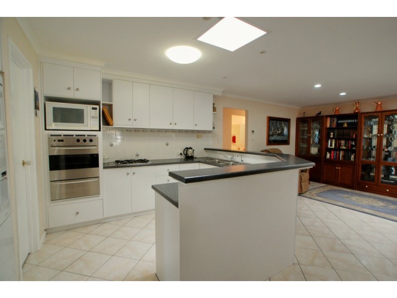 114 Perry Barr Road, Hallett Cove SA 5158