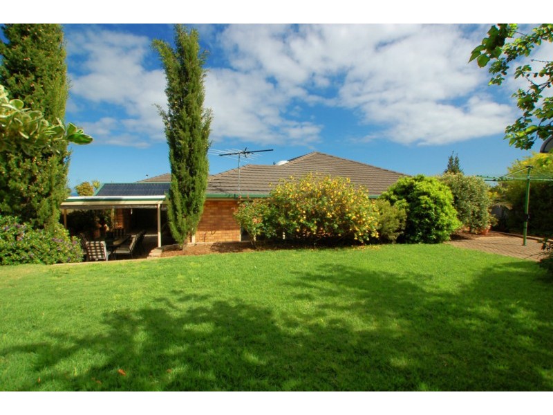 114 Perry Barr Road, Hallett Cove SA 5158