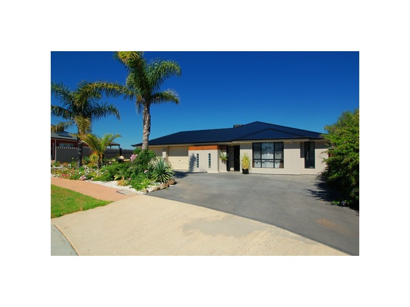 83 Grand Boulevard, Seaford Rise SA 5169