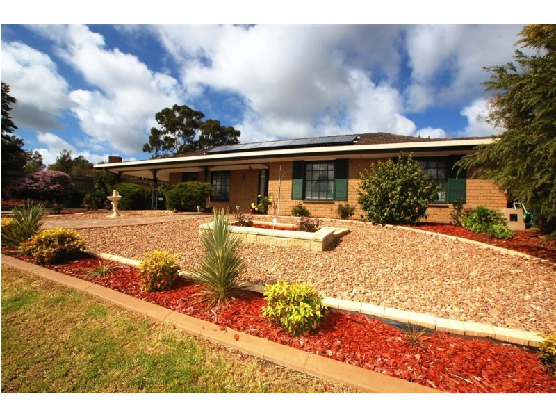 5 Topaz Drive, Flagstaff Hill SA 5159