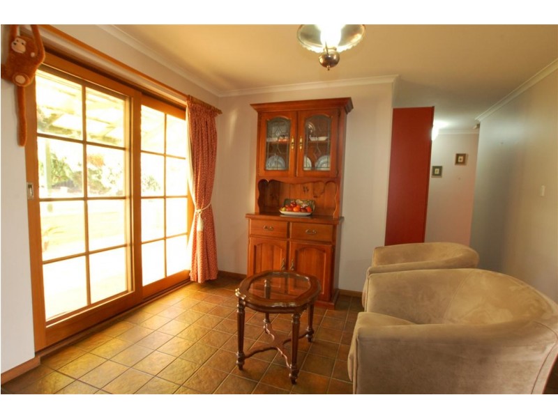 5 Topaz Drive, Flagstaff Hill SA 5159