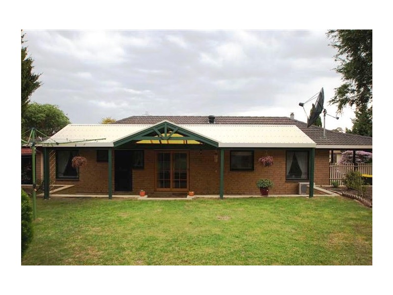 5 Topaz Drive, Flagstaff Hill SA 5159