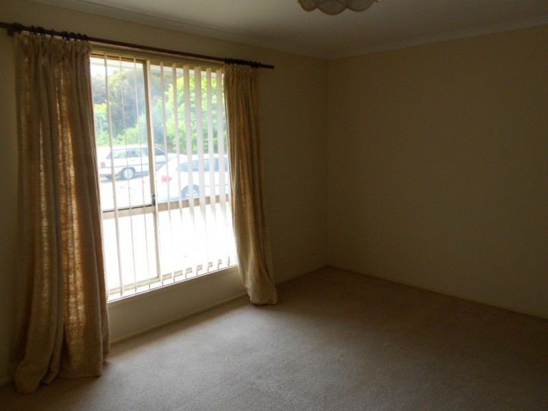 7 Ebony Court, Woodcroft SA 5162