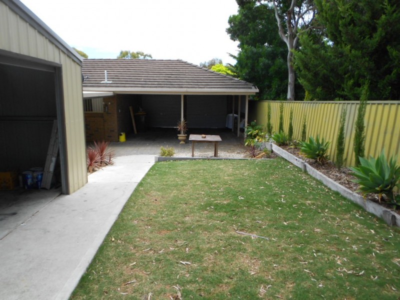 7 Ebony Court, Woodcroft SA 5162