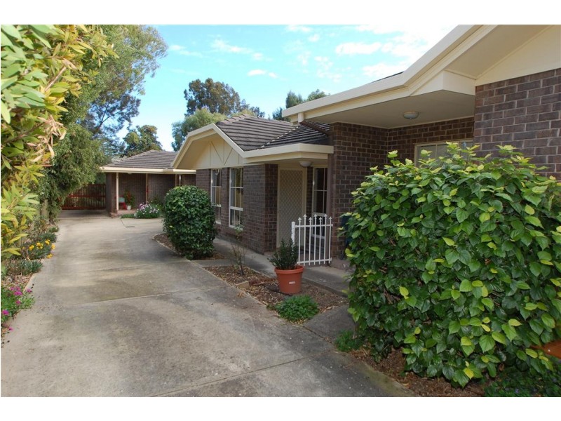 3/8 Gilbertson Rd, Seacliff Park SA 5049