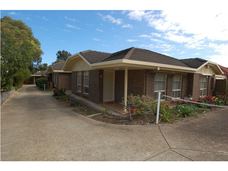 3/8 Gilbertson Rd, Seacliff Park SA 5049