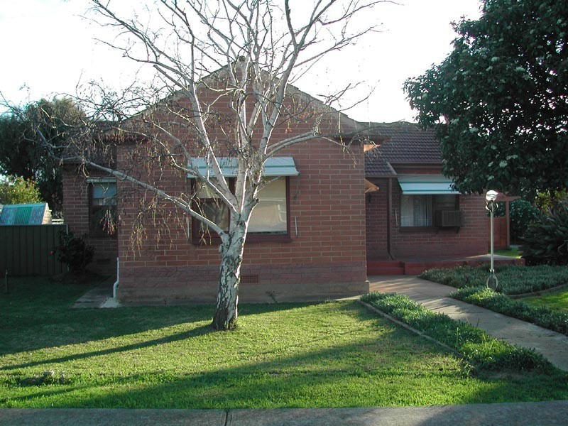 11 Stroma Road, Marion SA 5043