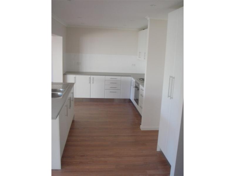 31 Garnet Crescent, Flagstaff Hill SA 5159